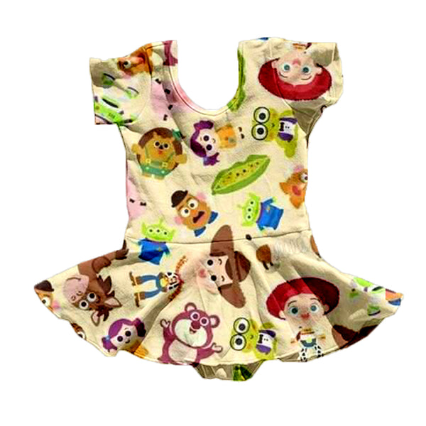 Toy Character Skirted Leo